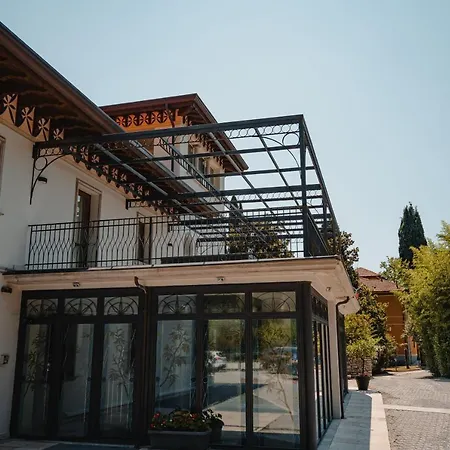 Maria Au Lac - Estella Italia Hotel 4*
